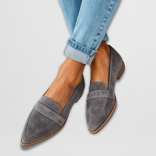 Chrodielde Suede Pointed Toe Loafers