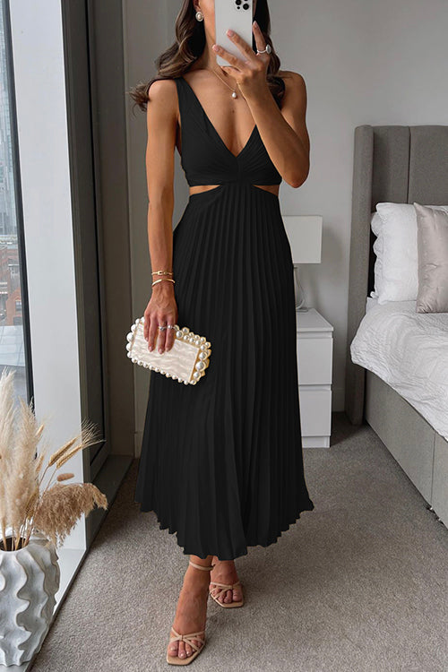 Seonhwa Wedding Guest Pleated Maxi Dress with V-Neck
