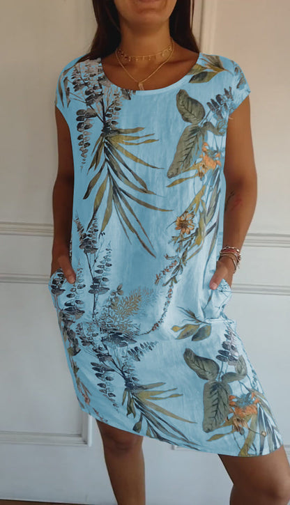 Rengarda Floral Shift Dress with Short Sleeves