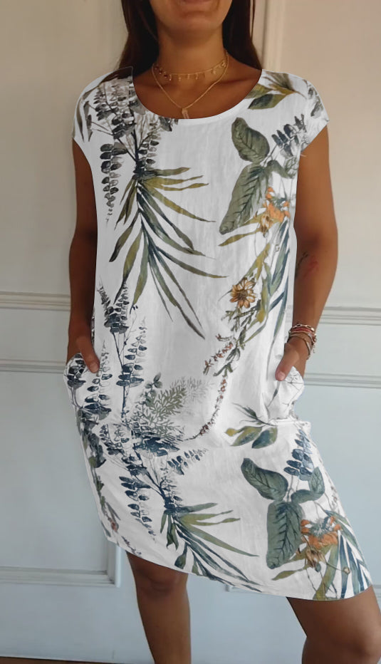 Rengarda Floral Shift Dress with Short Sleeves