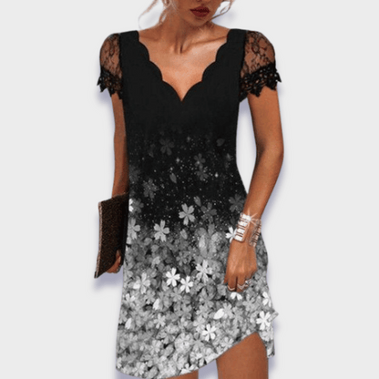 Turid V-Neck Dress with Short Sleeves and Lace Trim