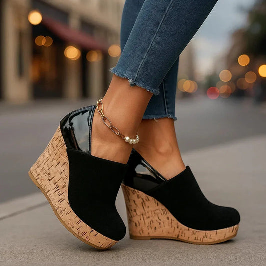 Nynke Platform Wedge Ankle Booties