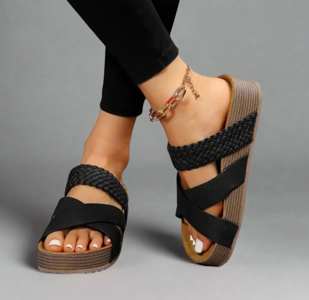Onneca Woven Platform Sandals