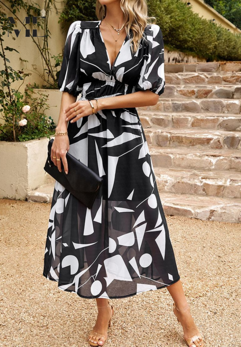 Vellamo Floral V-Neck Midi Dress