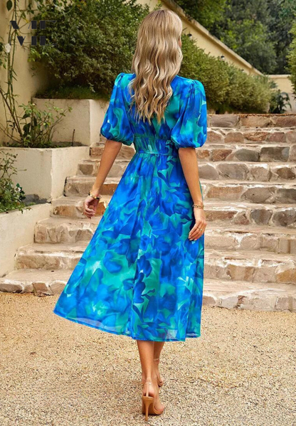 Vellamo Floral V-Neck Midi Dress