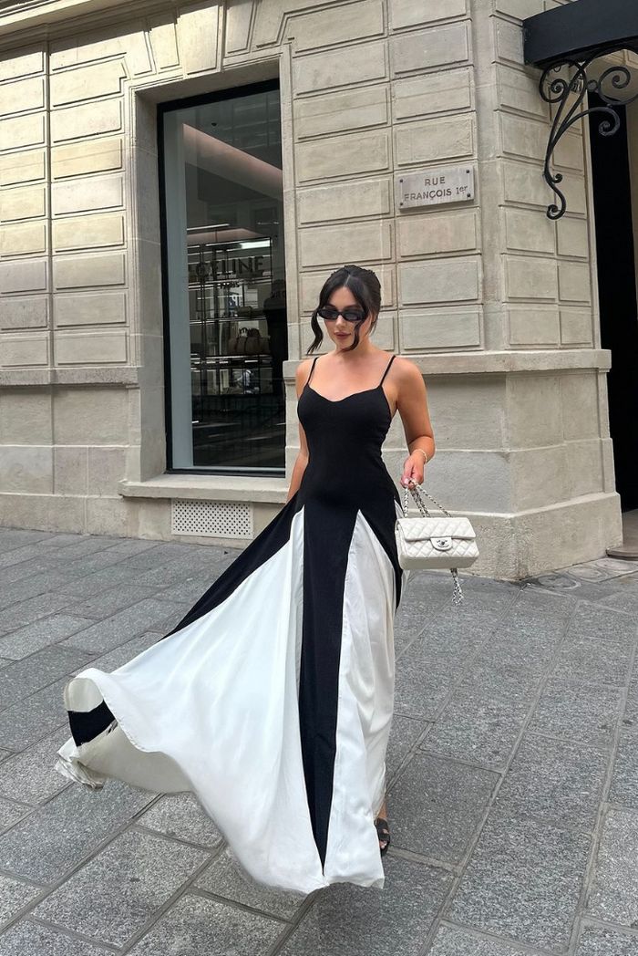 Amalthea Wedding Guest Sleeveless Maxi Dress with V-Neck