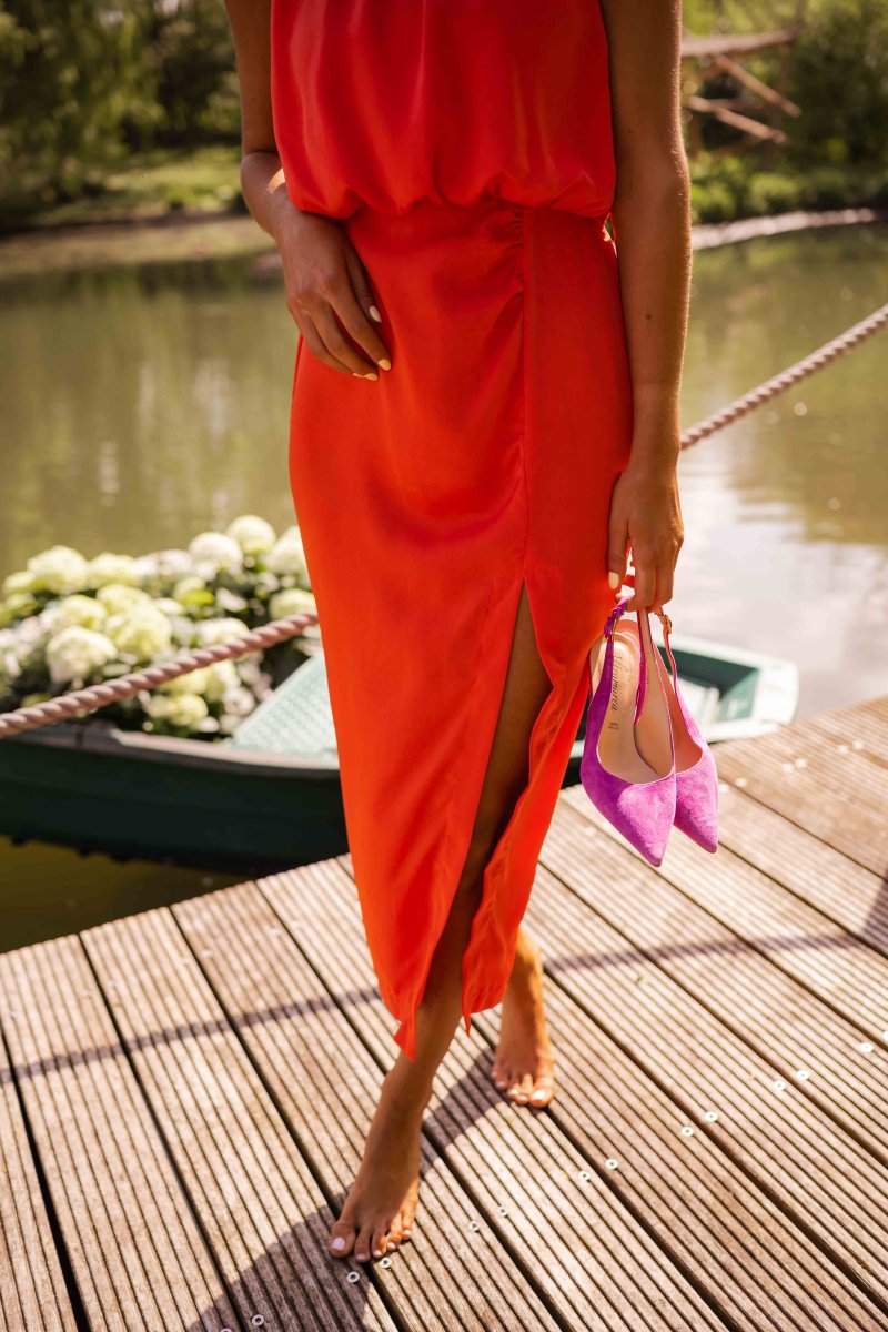 Ruzena Sleeveless Midi Dress with Round Neck and Split