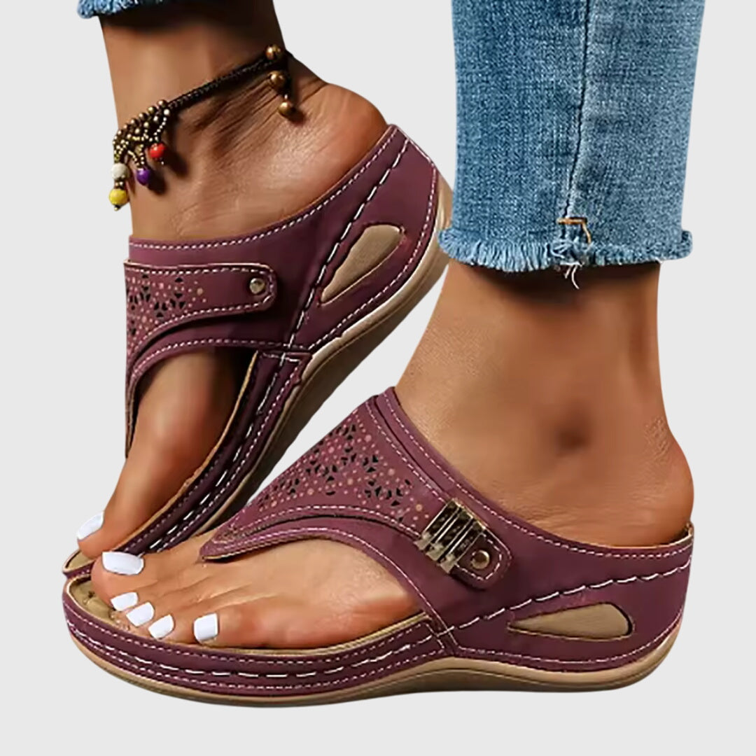 Bleuzenn Platform Thong Sandals