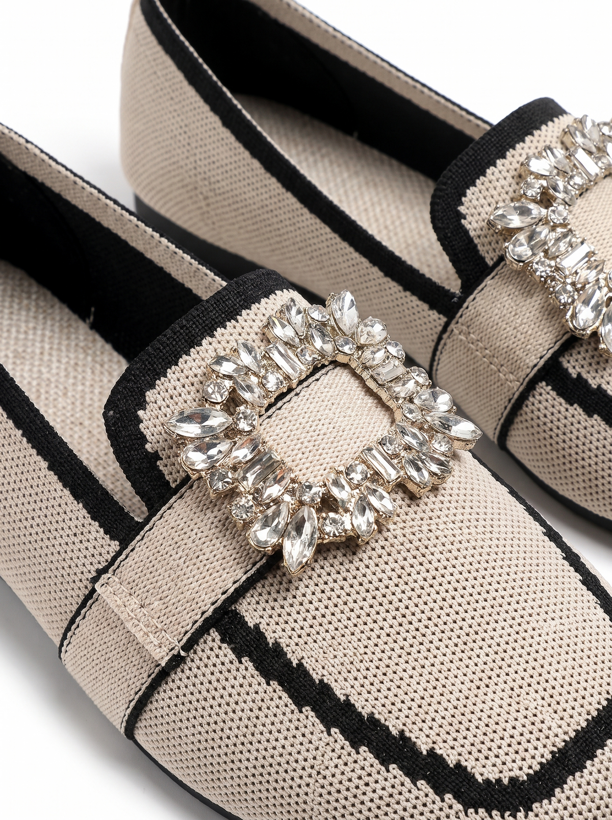 Violant Knit Loafers with Metal Ornament slot3