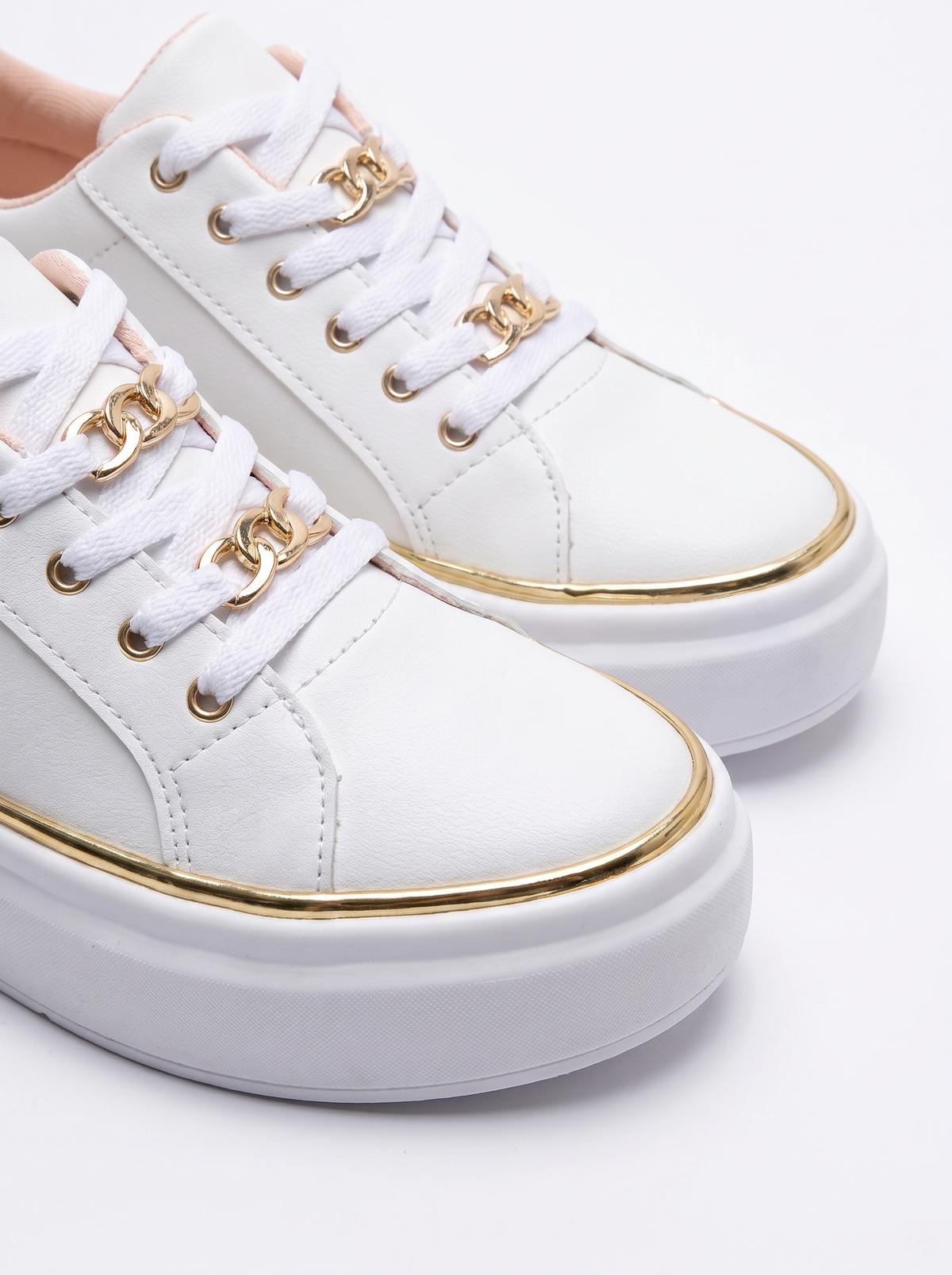 Urraca Lace-Up Platform Sneakers slot3