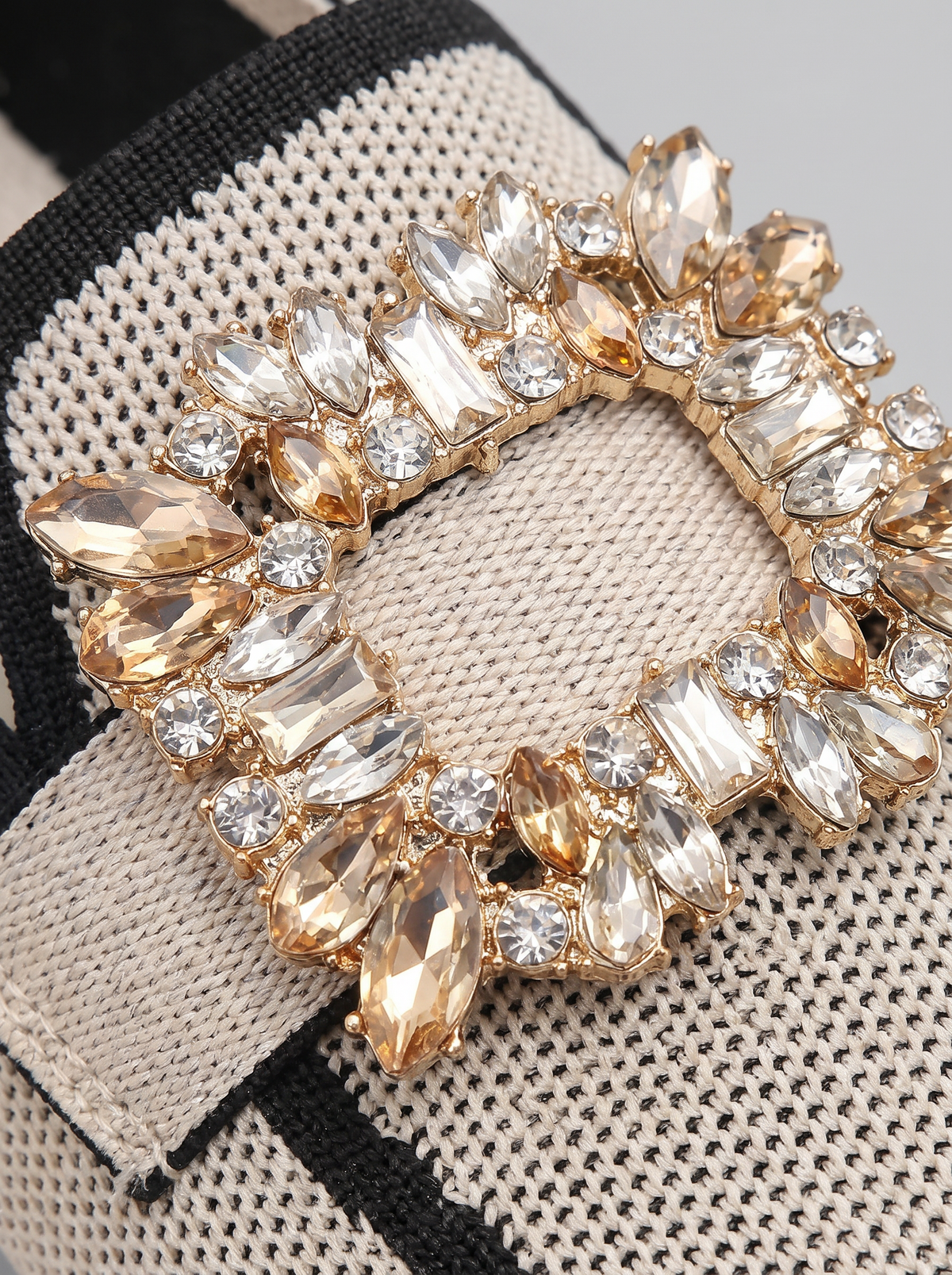 Violant Knit Loafers with Metal Ornament slot1