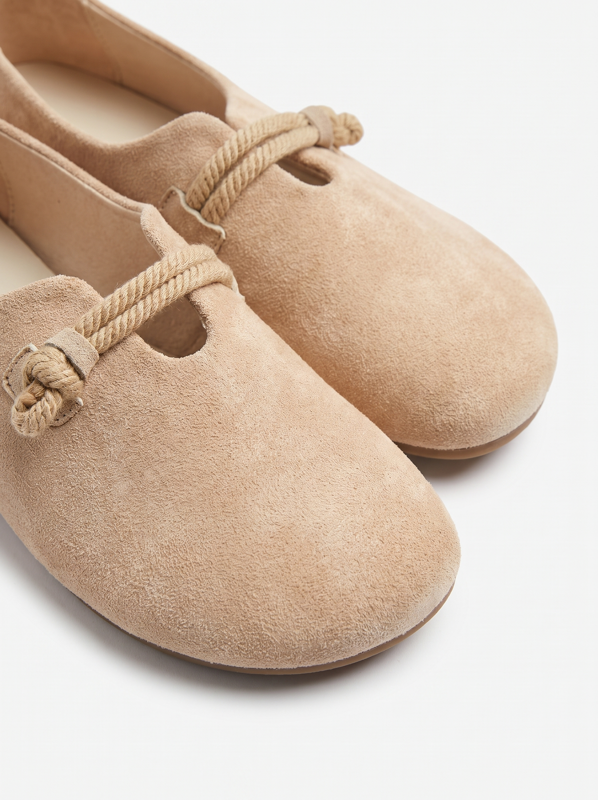 Paterna Loafers with Rope-Tie and Closed Toe slot3