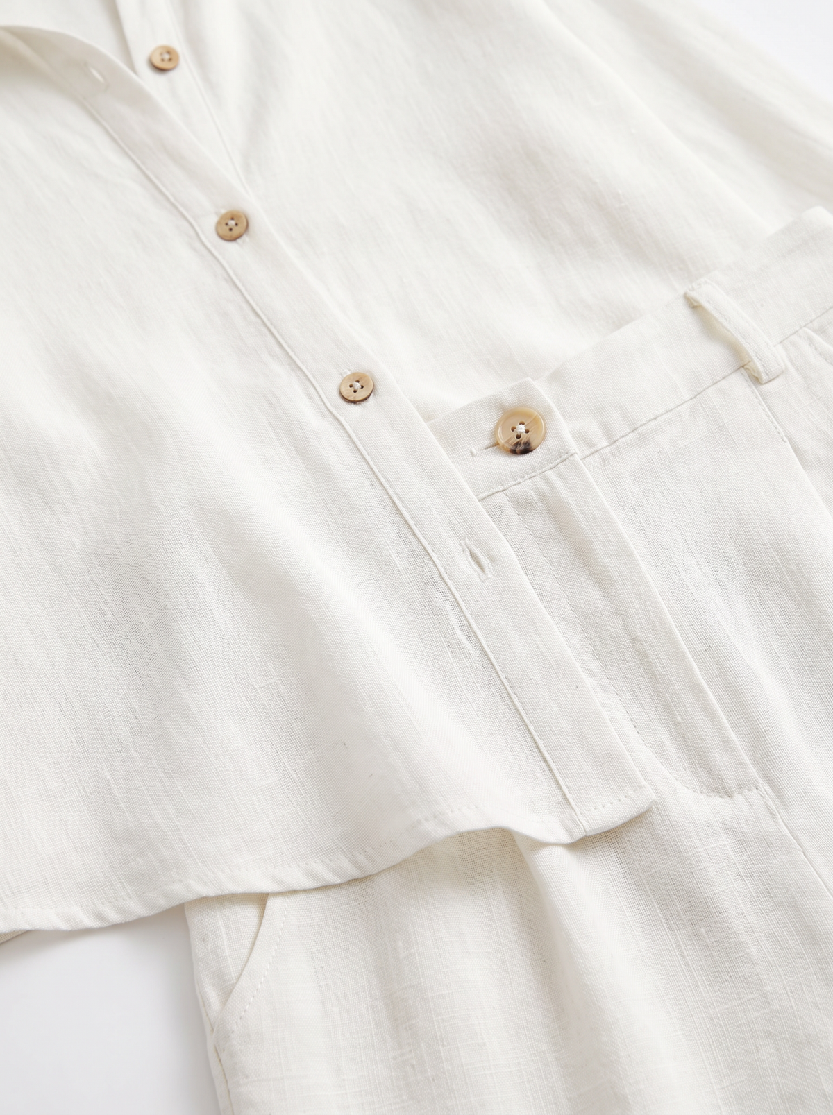 Zarrin Button-Down Shorts Set slot3