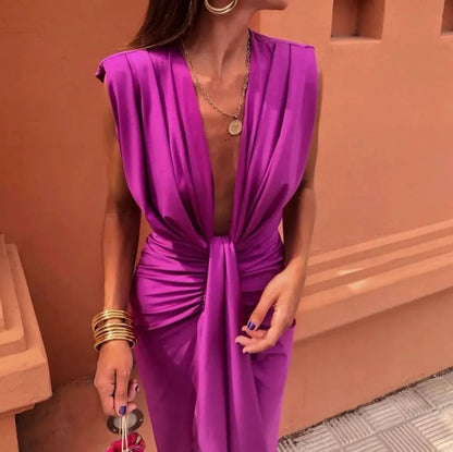 Yashodhara Wedding Guest Pleated Midi Dress with V-Neck