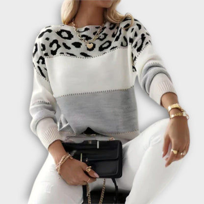 Blitilde Leopard Print Sweater with Crew Neck