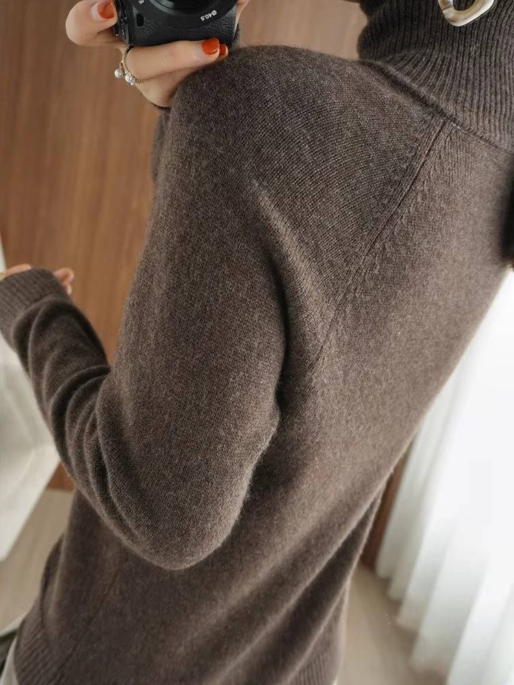 Fredegonde Ribbed Knit Roll Neck Sweater